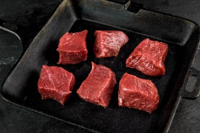 Свинина ошеек на шашлык 1 кг - купить в Новой Слободке